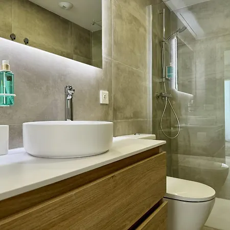 Oia 4 By United Renters *